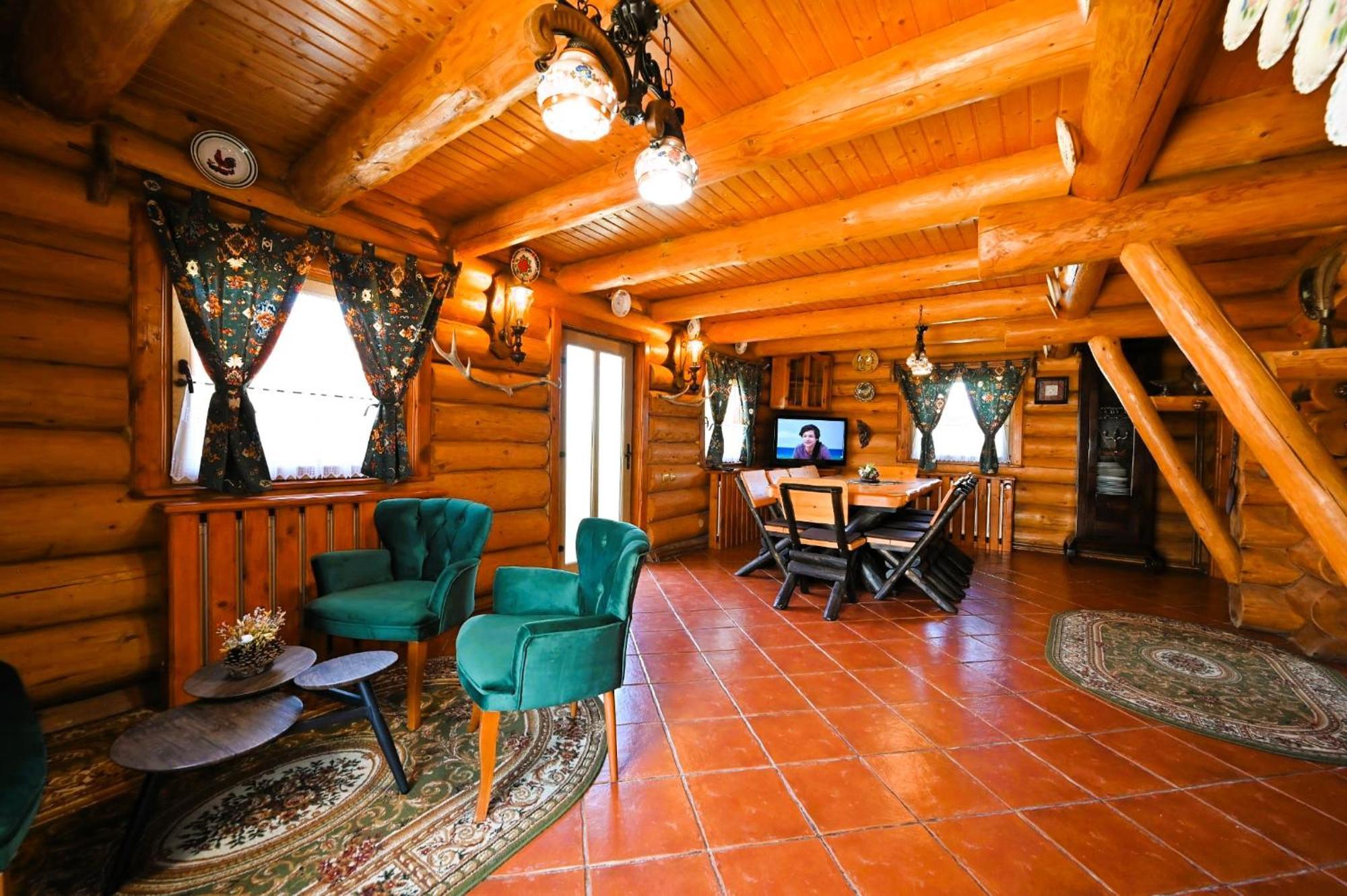 Casa De Lemn Villa Rîşnov Exterior foto