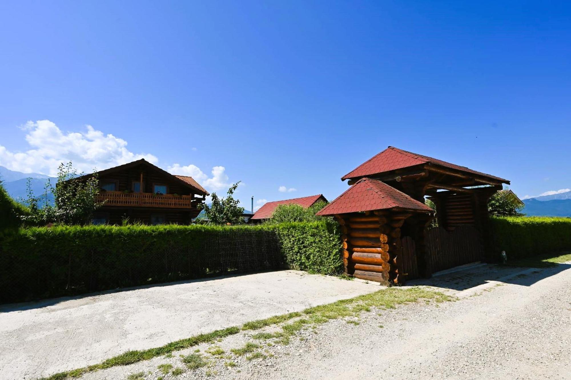 Casa De Lemn Villa Rîşnov Exterior foto