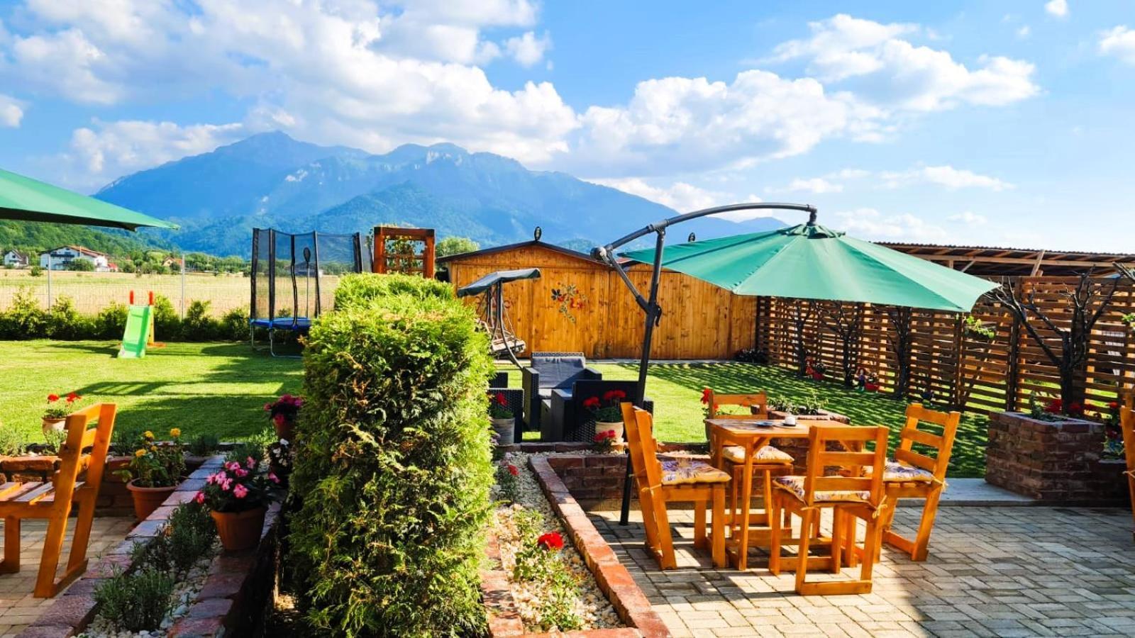 Casa De Lemn Villa Rîşnov Exterior foto